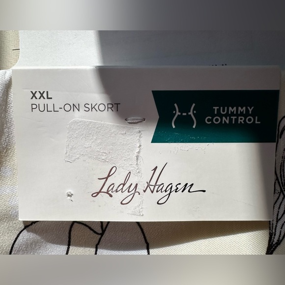 Lady Hagen Tummy Control Skort - Linear Botanical Cream - Sz XXL - Waist 20” NWT - Picture 3 of 5